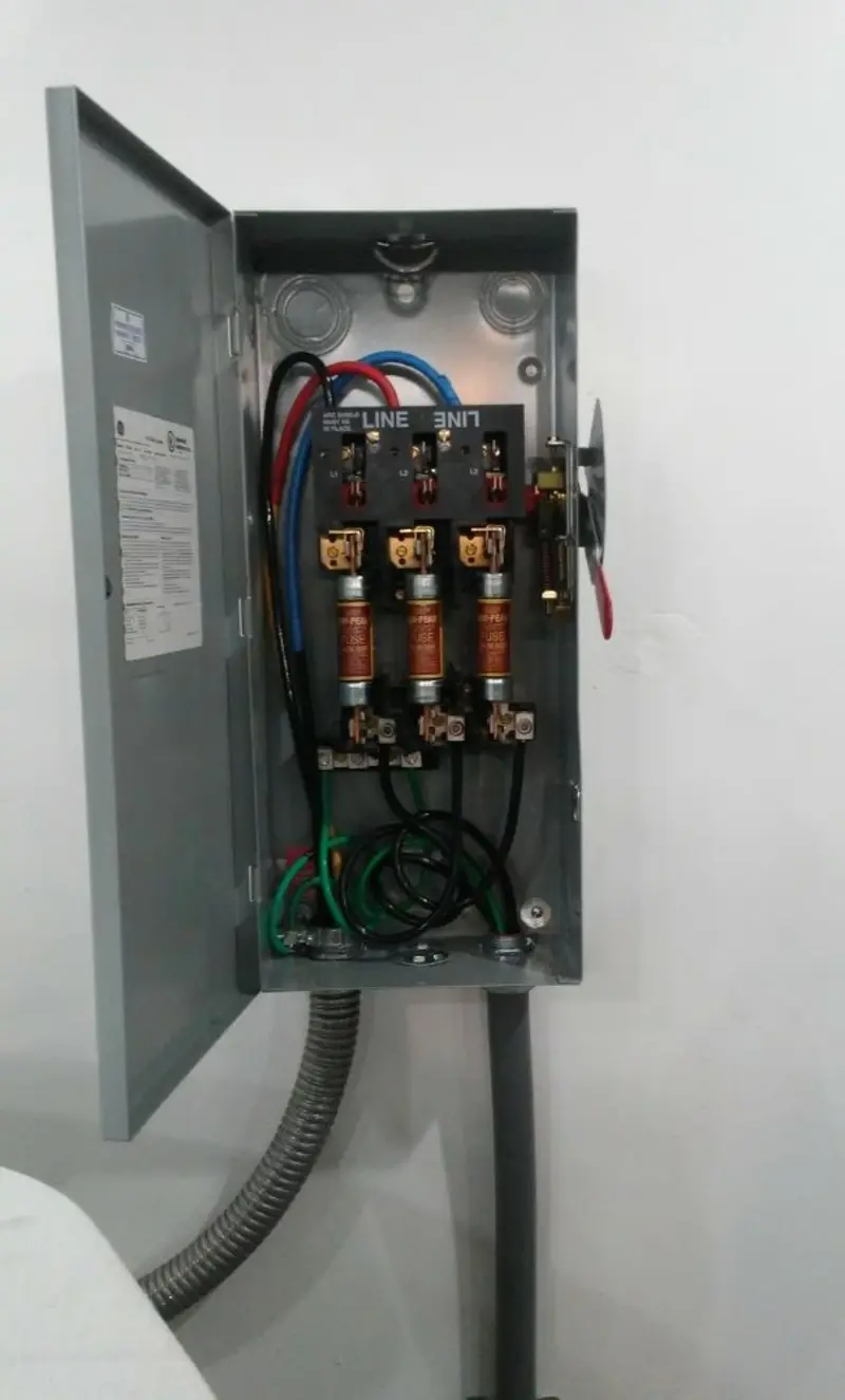 Three-phase disconnect switch installed for Electrical Wiring & Rewiring in Greenwood